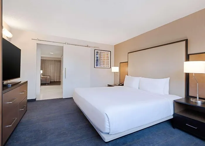 Embassy - Downtown River North 3* Chicago