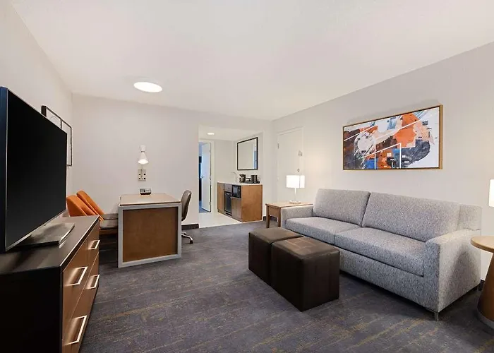 Hotel Embassy - Downtown River North