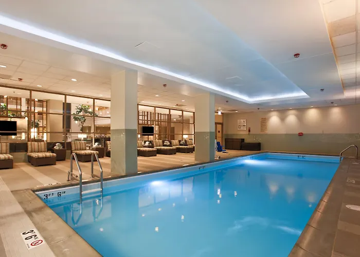 Hotel Embassy - Downtown River North