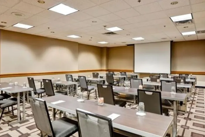 Hotel Embassy - Downtown River North 3*
